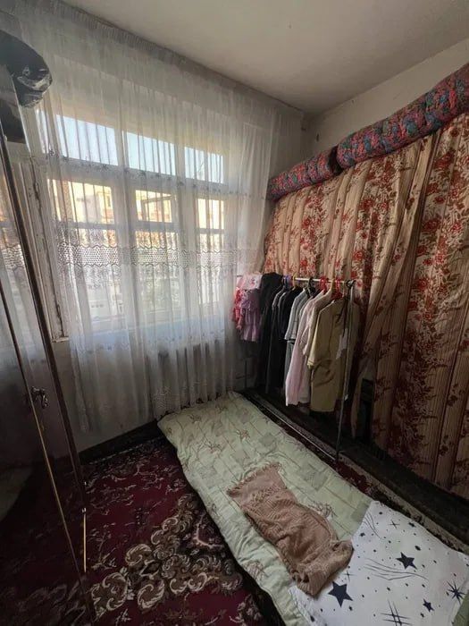 Продаётся 2-х комнатная квартира в Сергели 5