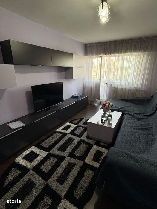 Apartament cu 2 camere , 64 mp, zona Centrala — fotografia 1