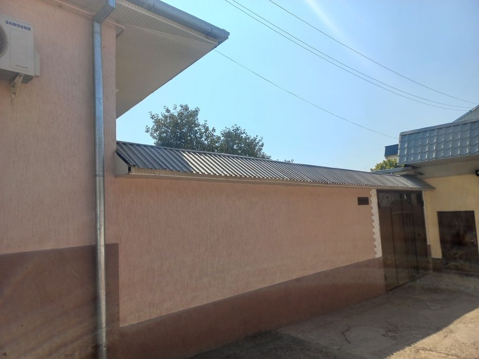 Yakkasaroy tumani Rakat mahallada uy sotiladi 3.2 sotx