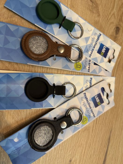 Air tag ключодържател