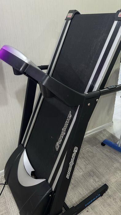 Беговая дорожка.