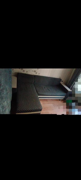 Продам диван в нормальном состоянии