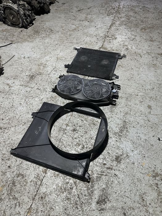 Радиатор кондиционера дифузор вентилятор Mercedes Benz ML163 ML 163