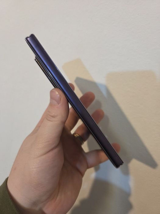 Vând Honor Magic V2 512gb