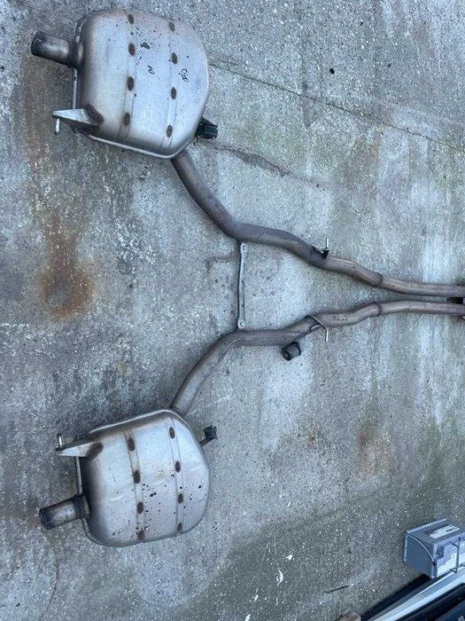 Spate complet, haion, bara, armatura, stop bmw seria 7 f02 730