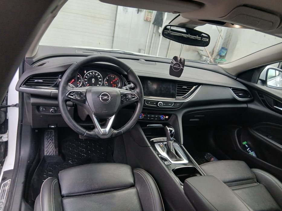 Opel Insignia 2020 2.0TDI 4x4 Automat Impecabil Full 10900€