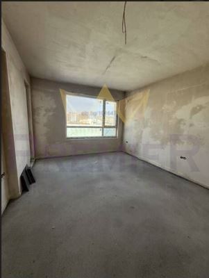 Тристаен в Бургас, Славейков