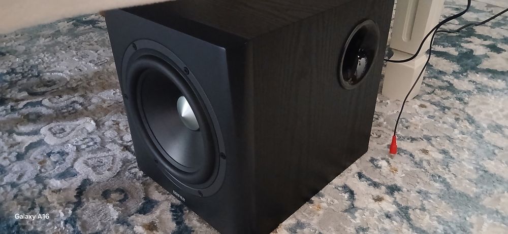 Срочно продам свой Edifier S351DB 2.1