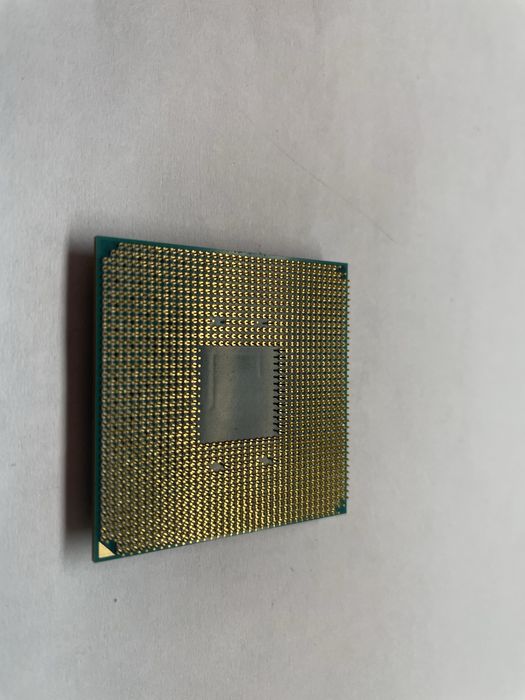Процессор Ryzen 3 pro 2200ge