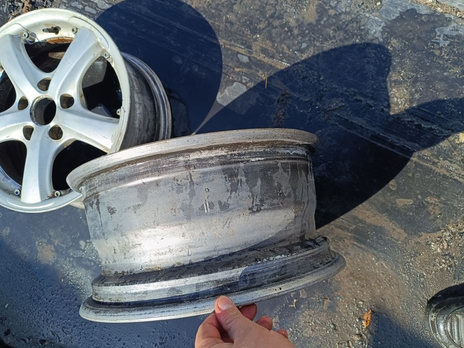 Диски легкосплавные два штуки