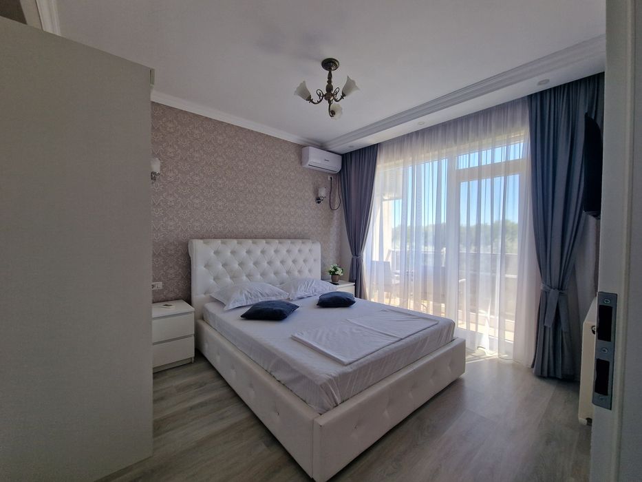 Cazare!! Mamaia Nord, Cataleya Residence - 3 camere mobilat-utilat,parcare ,350m distanta de Plaja