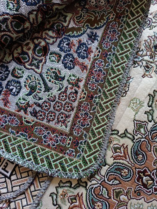 Покрывало Ираном