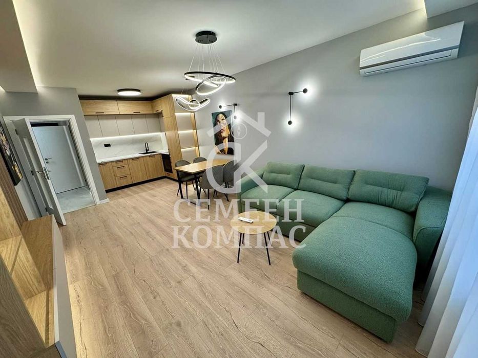 Двустаен луксозно обзаведен апартамент в Христо Смирненски