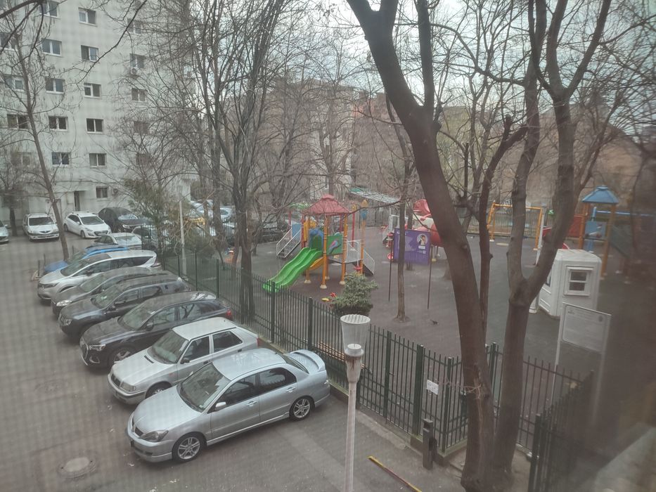 Vânzare 4 camere Mosilor