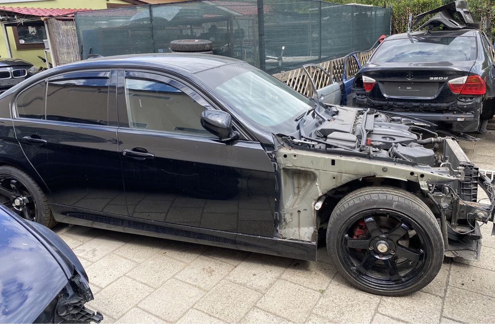 Piese BMW E90 LCI 318d 2011