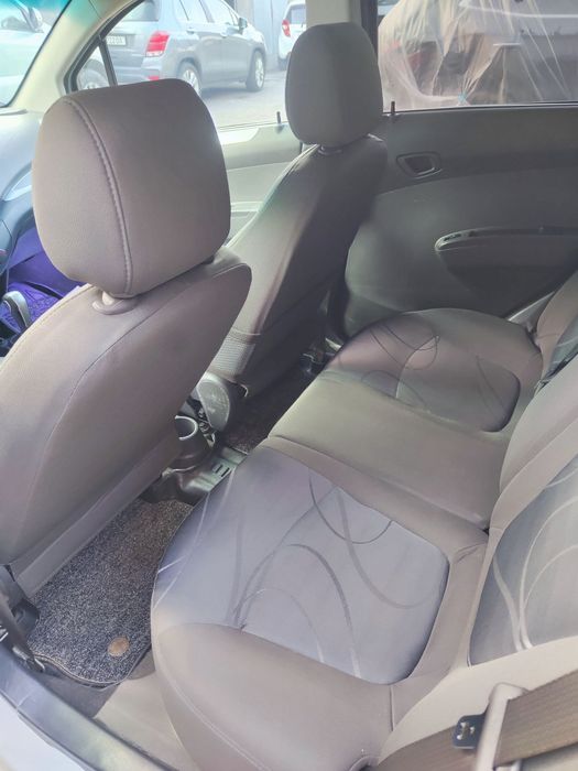 Spark sotiladi 2023 avtomat 31000 yurgan toza