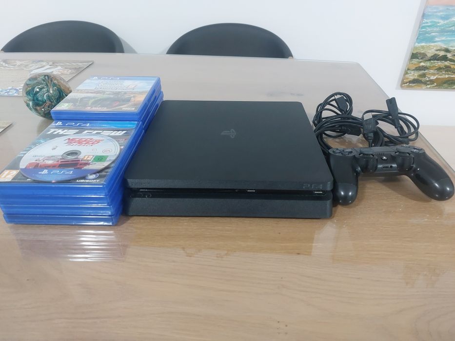 PlayStation 4 Slim 500 GB + controller original + 10 jocuri PS4