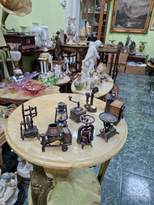 Голям лот антикварни колекционерски испански острилки