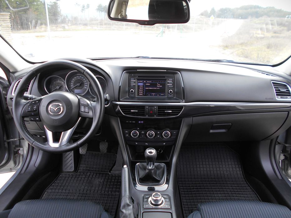 Mazda 6 2.2D * 150HP * Обслужена * 2 комплекта гуми