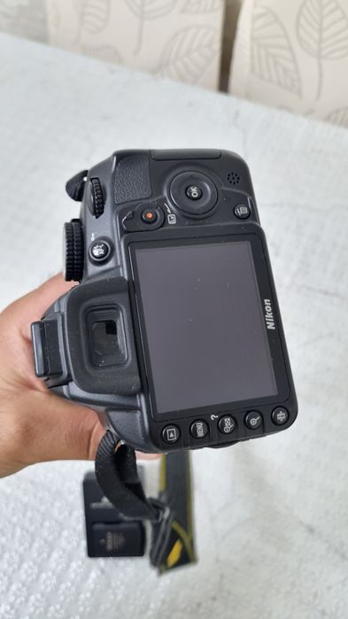 Продам nikon d3100