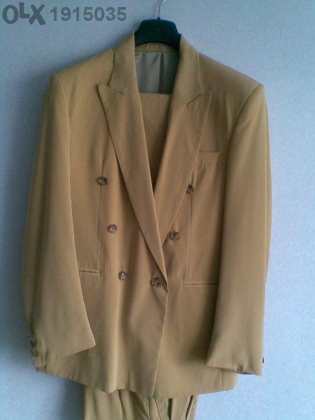 Мъжки костюм