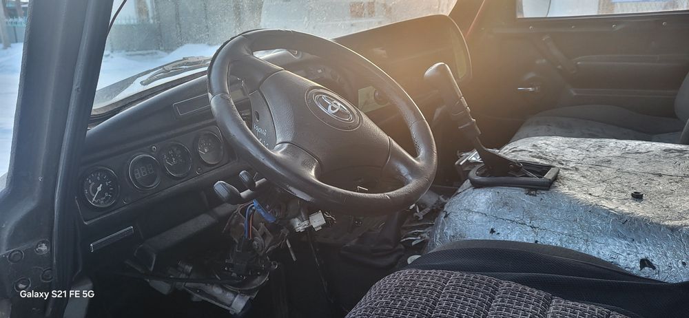 Продам Уаз 3303 .