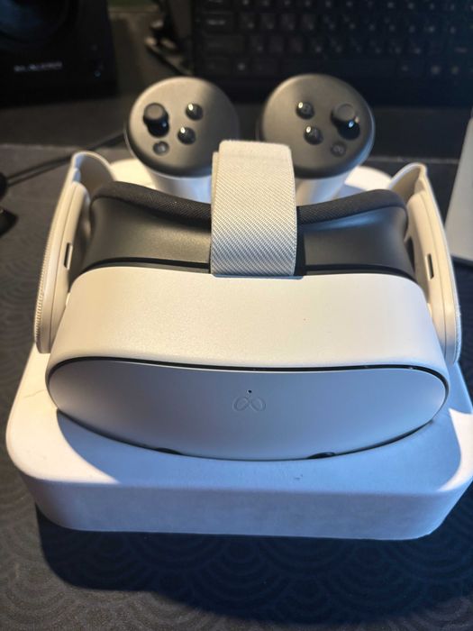 Шлем VR Meta Quest 3S 128 Гб