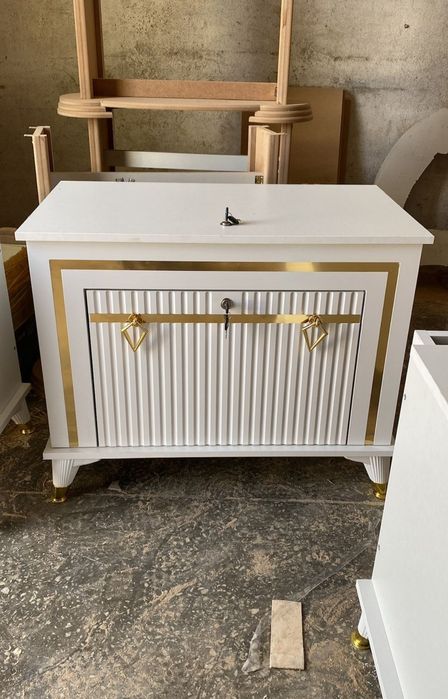 Сандык Сундук ..