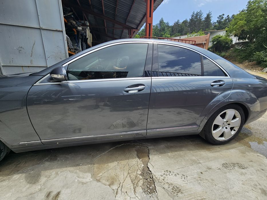 Предна/задна врата за Mercedes w221 S клас