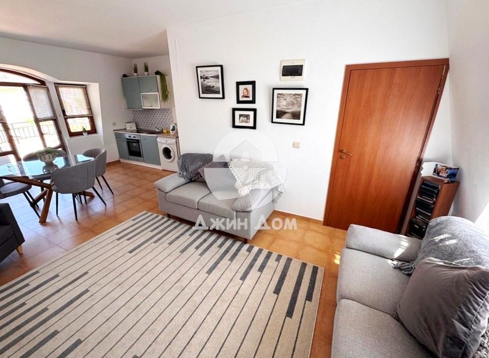 Продава се Тристаен апартамент в с. Кошарица, Област Бургас - 96 кв.м за 611 €/кв.м - Снимка #3