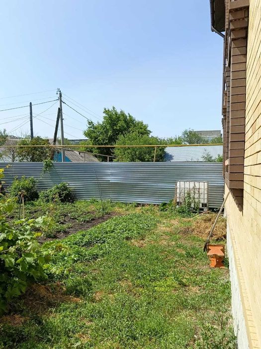 Продам коттедж в районе парка Победы