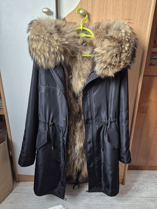 Продам парку в отличном состоянии