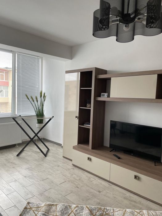 Garsoniera de inchiriat