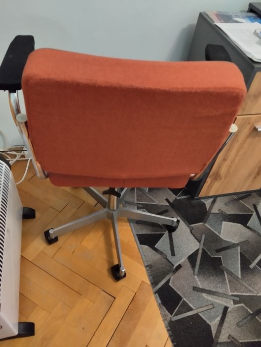 Офис стол-ретро стил