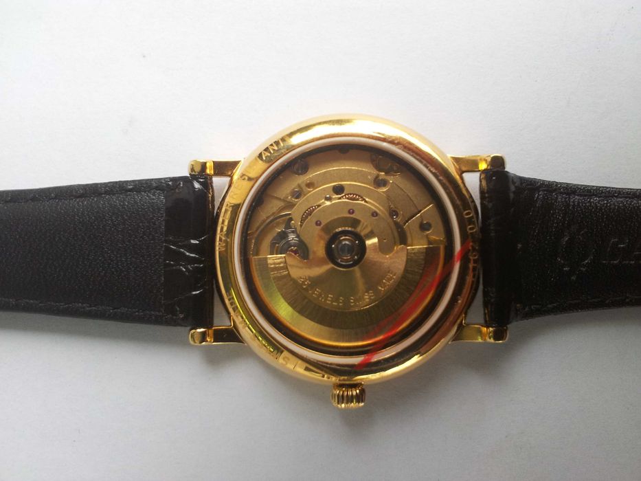 Нов ,швецарски , механичен, самонавиващ часовник. Candino ETA 2824-A