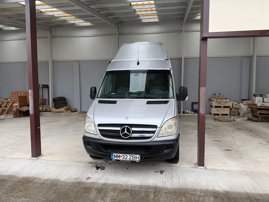 Mercedes-Benz Sprinter motor 3.0 cutie automata Vând Mercedes Sprinter318 motor 2987 cm3 cutie automata