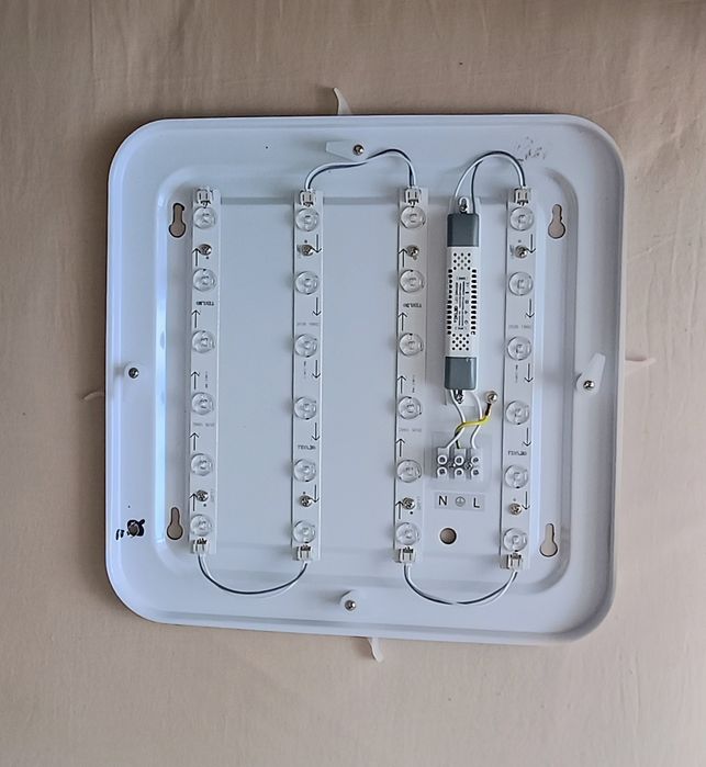 Светильник настенно-потолочный TEKLED