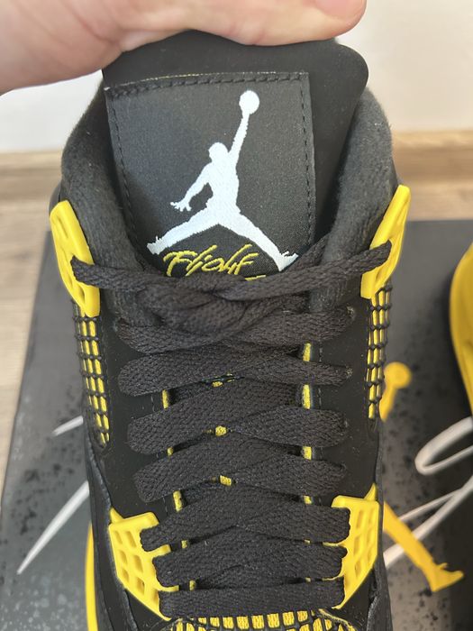 Jordan 4 Yellow Thunder | Marimea 42.5