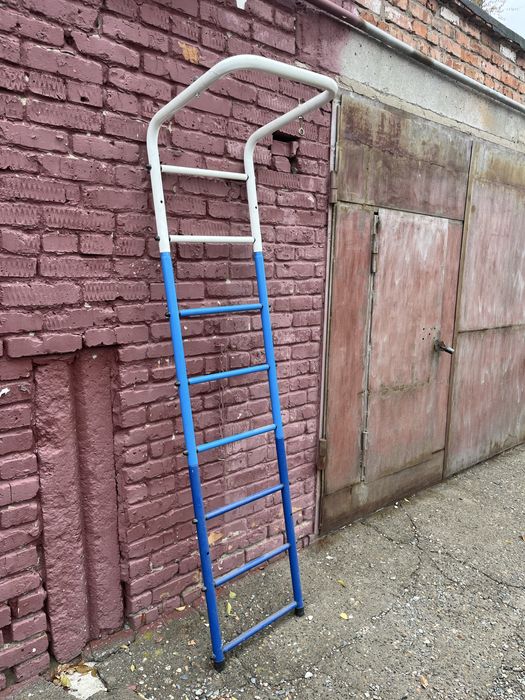 Продам лестницу б/у