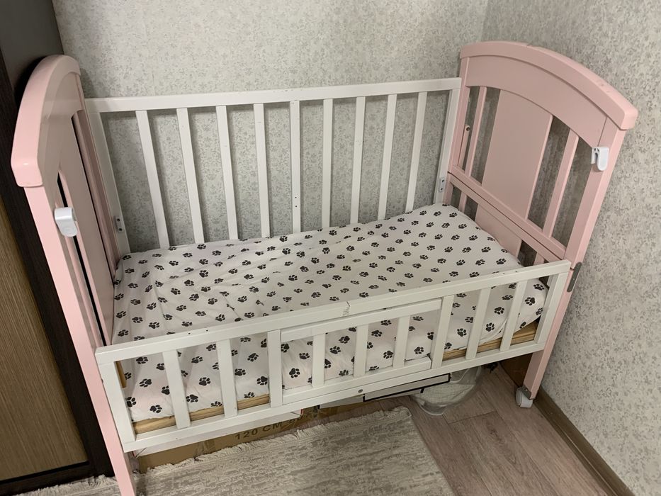 Детская кровать.