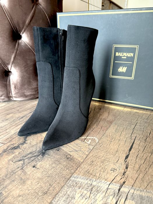 Дамски ботуши на висок ток - черен