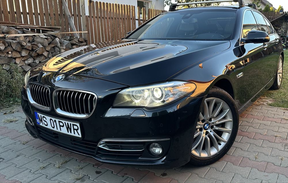 BMW 525 xDrive 4x4 2015 - Pachet M Luxury & Interior Seria 7 Heads up display Full Led