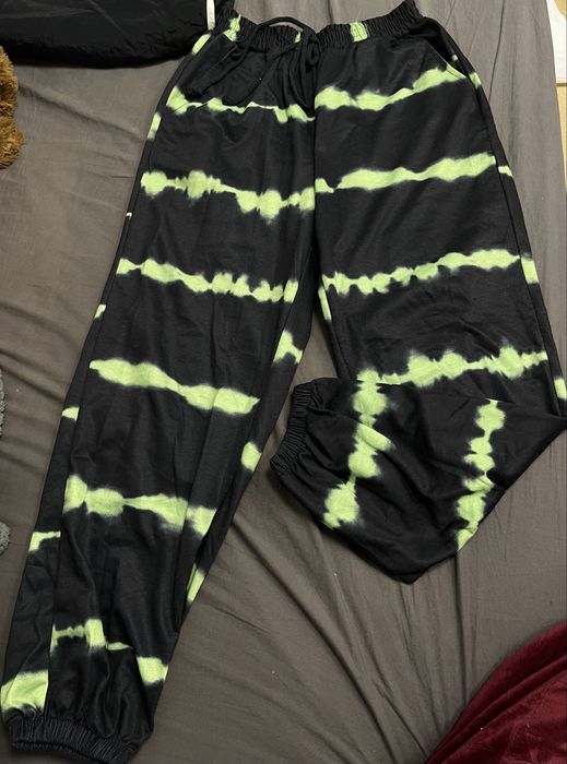 Спортни панталони + долница на пижама