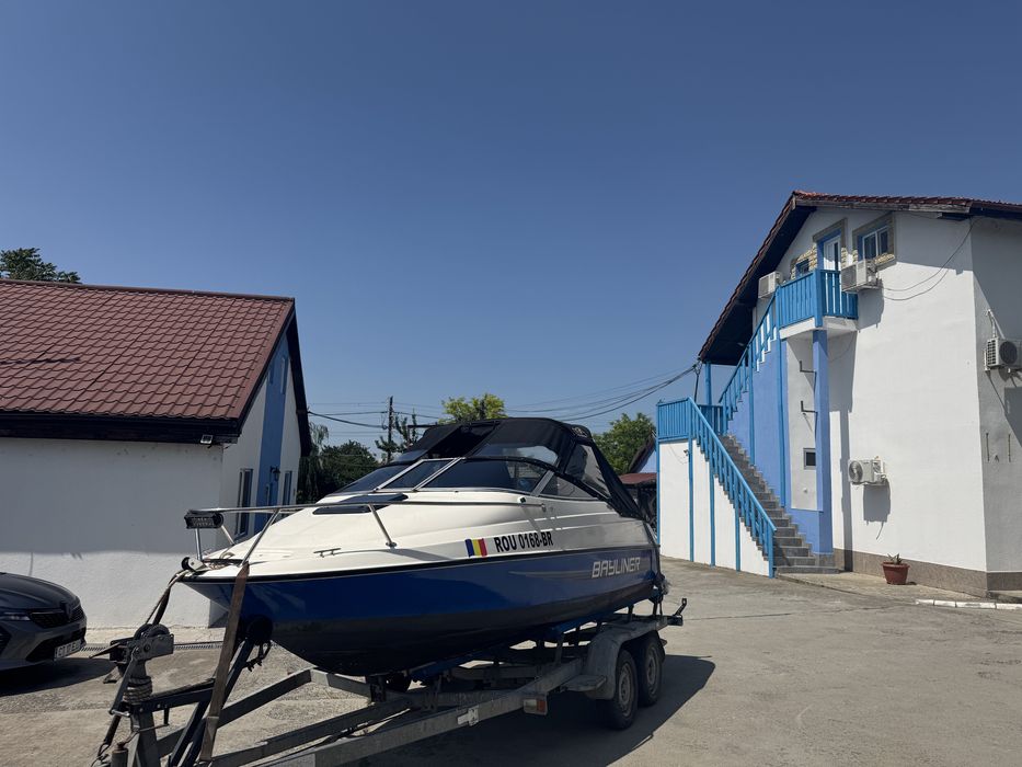Vand/schimb Barca Cabinata Bayliner Capri 1702Ls, Suzuki 140cp 4T