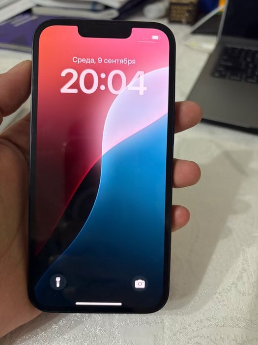 Iphone 13 в хорошем состоянии