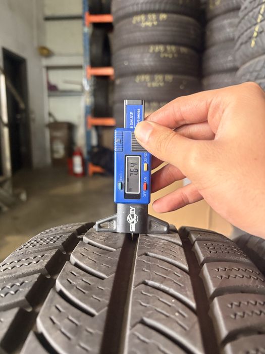 Anvelope iarna 205/65/16C Continental VancoWinter 2 205 65 16C R 16 C