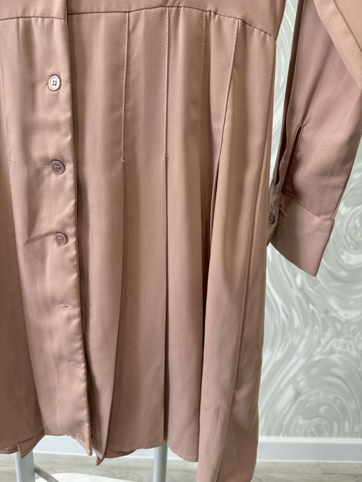 Продам платье Befree