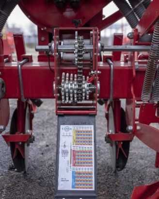 Semanatoare de porumb floare CANSA  4 6 8 12 randuri