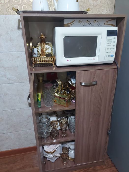 Продам кухонный шкаф