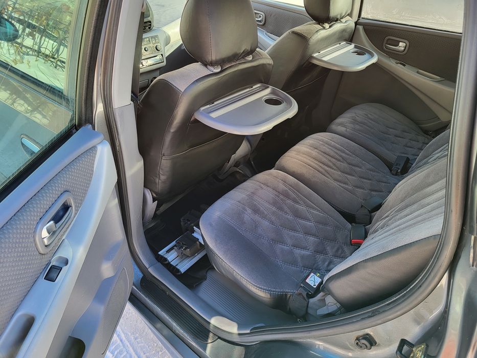 Продам Ниссан Альмера Тино